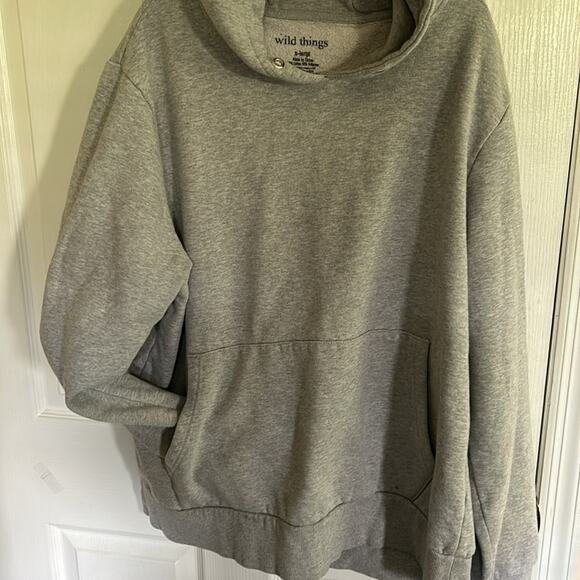 Wild Thing hoodie XL gray, Sherpa lined, hand pocket, no string on hood. - Picture 3 of 7